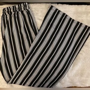 Never Worn MARVELLA Black & White Striped Wide Leg Pants, size S